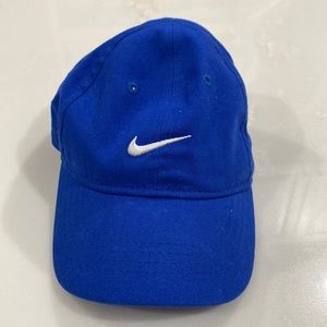 Nike blue baseball hat for infant